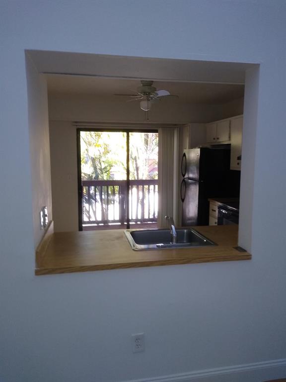 TRAILS AT ROYAL PALM BEACH CONDO - Residential Lease