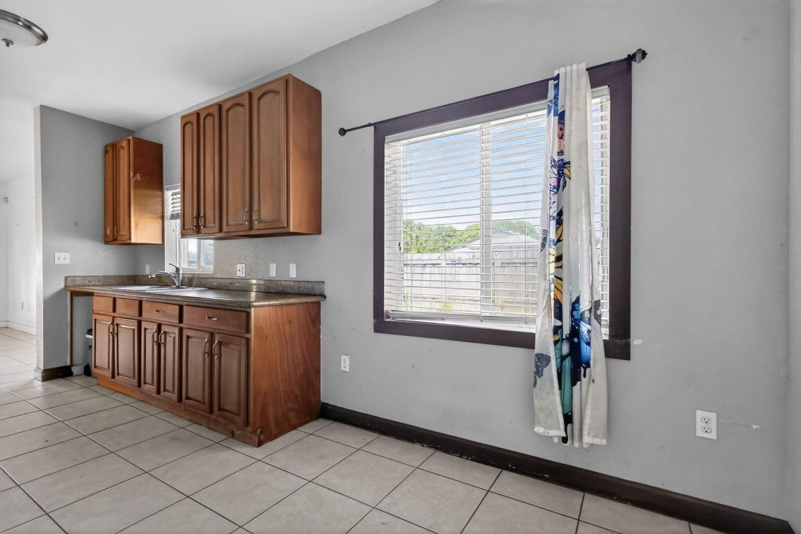 DUPUIS POINT SUB - Residential