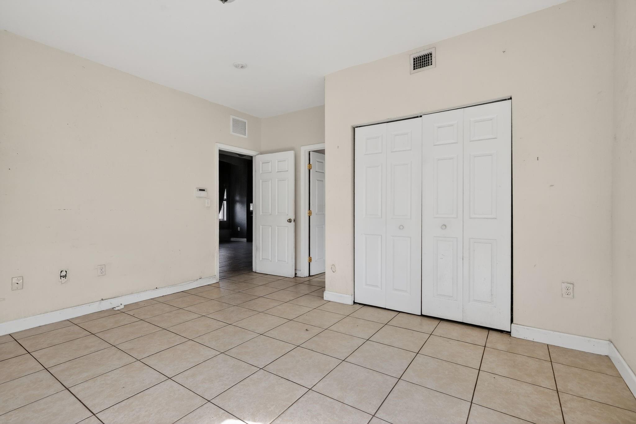 DUPUIS POINT SUB - Residential