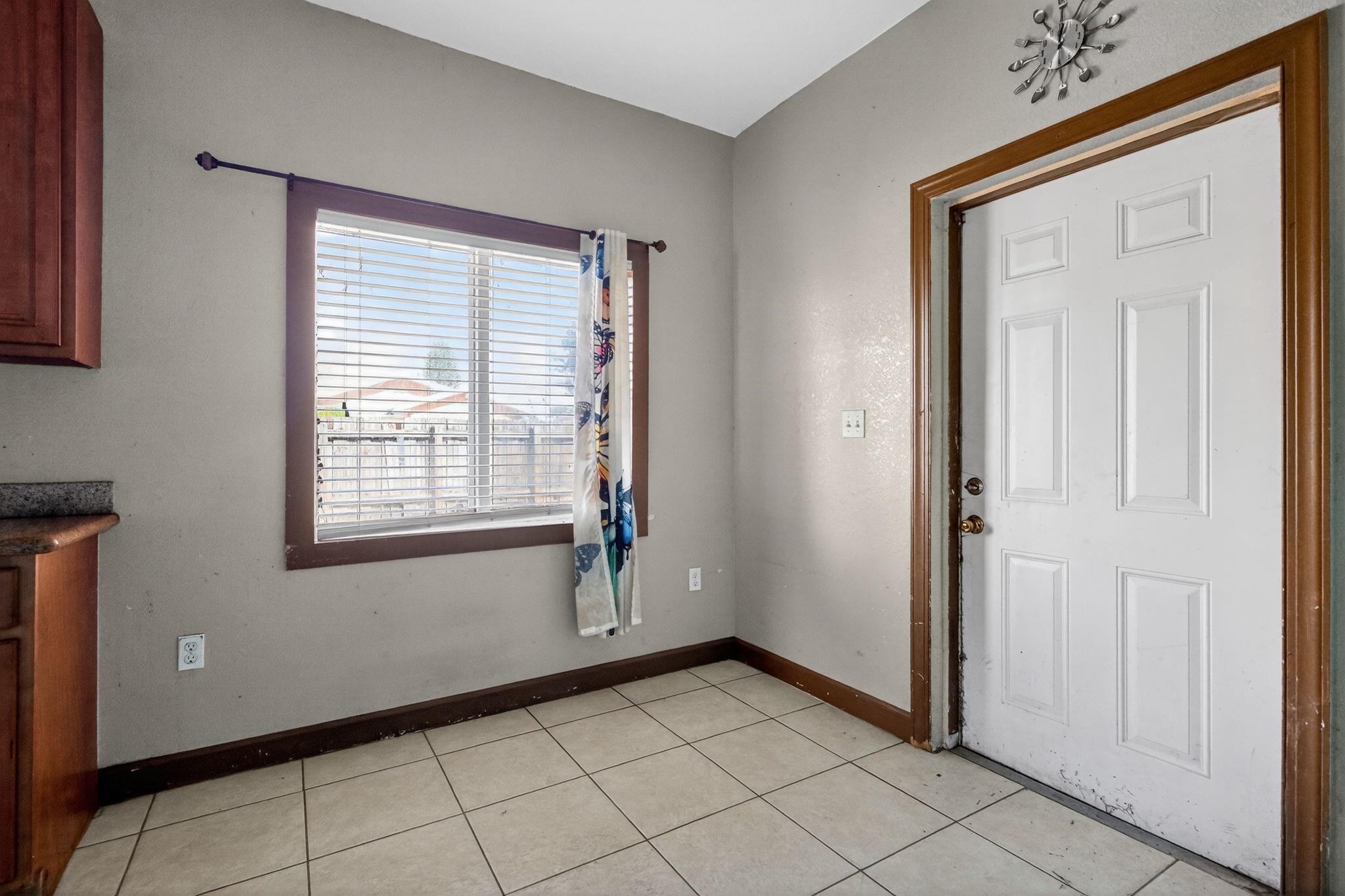 DUPUIS POINT SUB - Residential