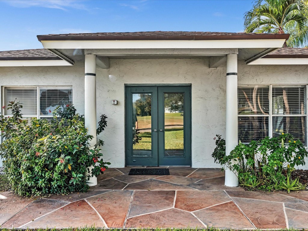 Coral Palms/Woodland Lake - Residential