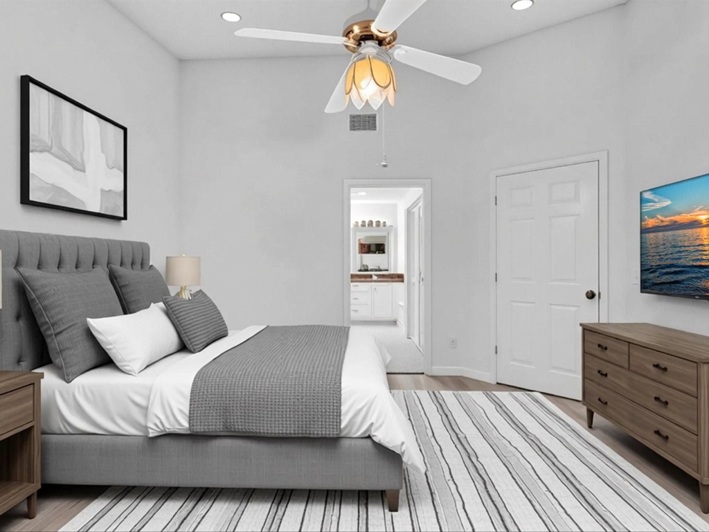 Coral Palms/Woodland Lake - Residential