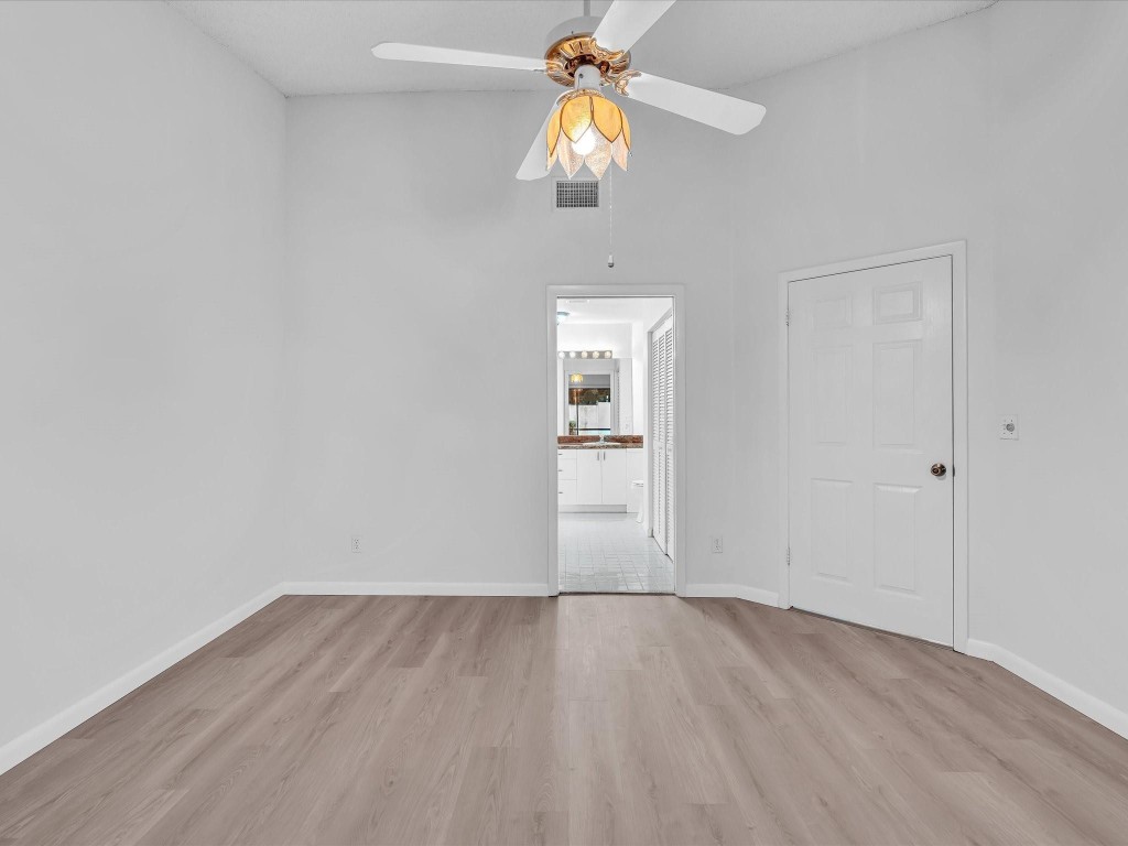 Coral Palms/Woodland Lake - Residential