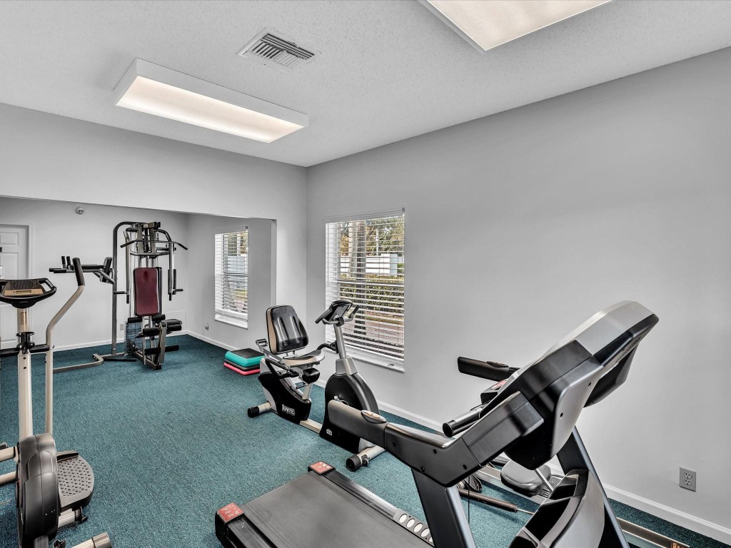 Coral Palms/Woodland Lake - Residential