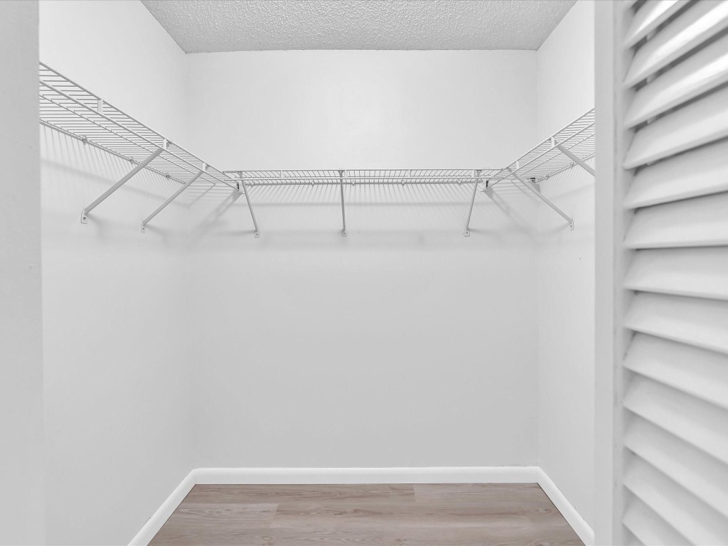 Coral Palms/Woodland Lake - Residential