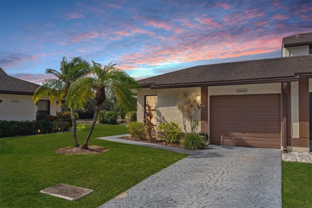 Photo of 20929 Boca Ridge Drive, Boca Raton, FL 33428 (MLS # F10542789)