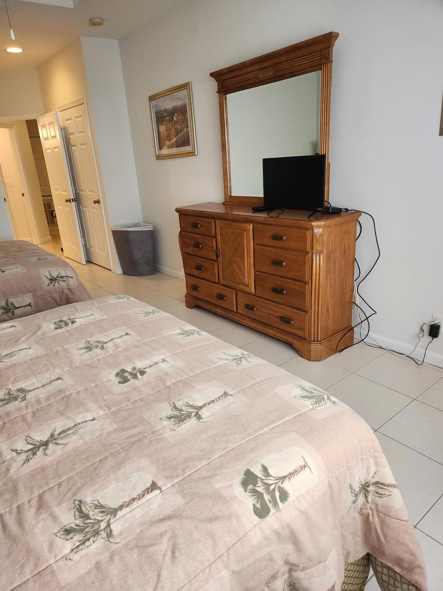 CASTLE PINES CONDOMINIUM - Residential Lease