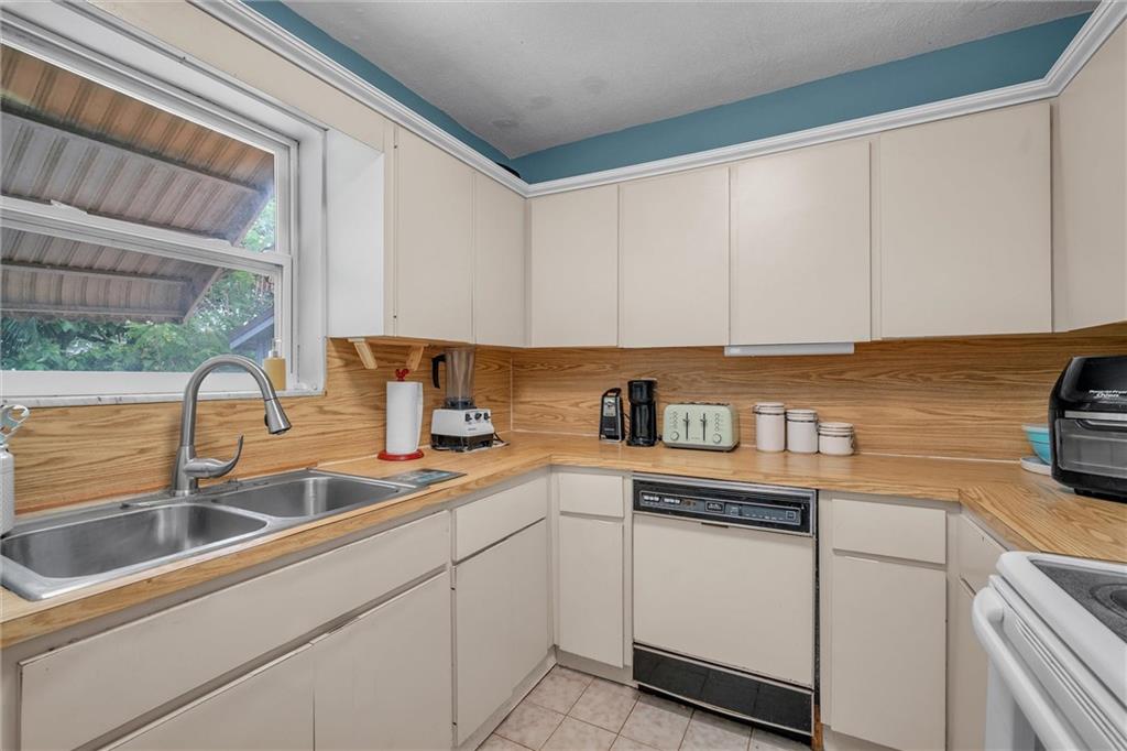 Welwyn Manor Annex 32-13 - Residential