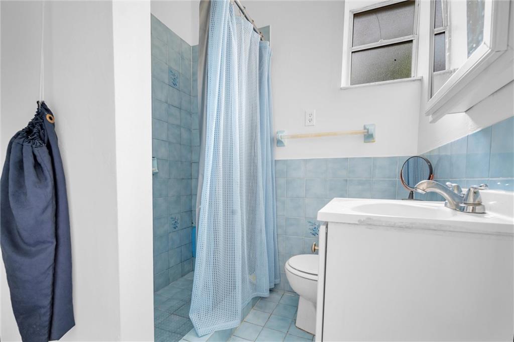 Welwyn Manor Annex 32-13 - Residential