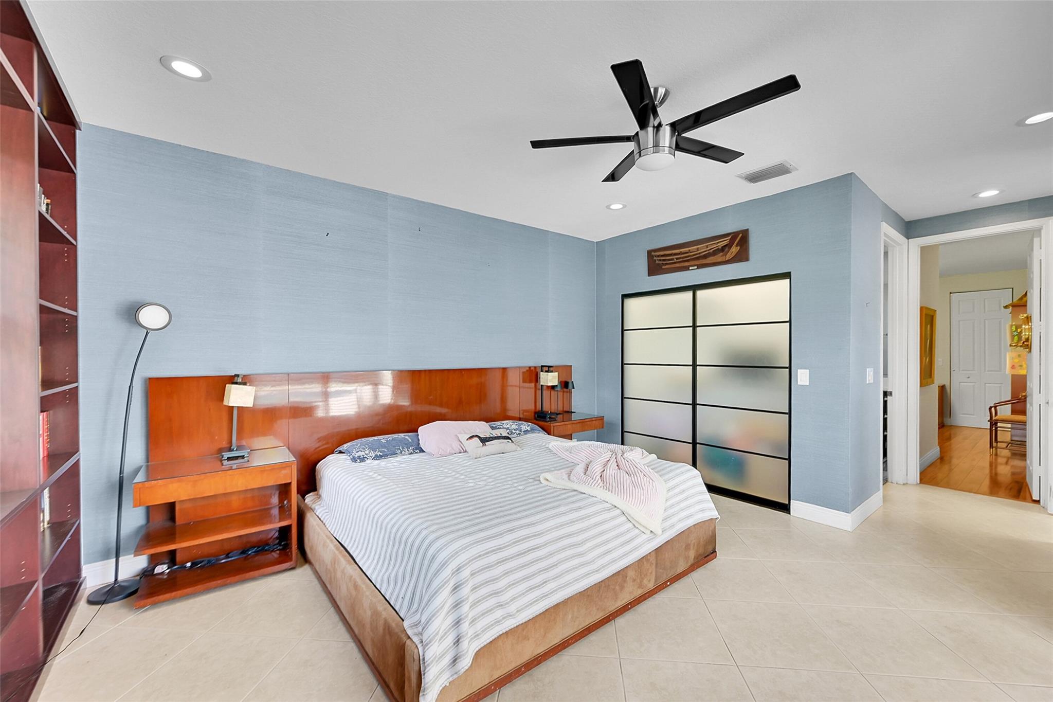 Pinehurst Woods 166-14 B - Residential