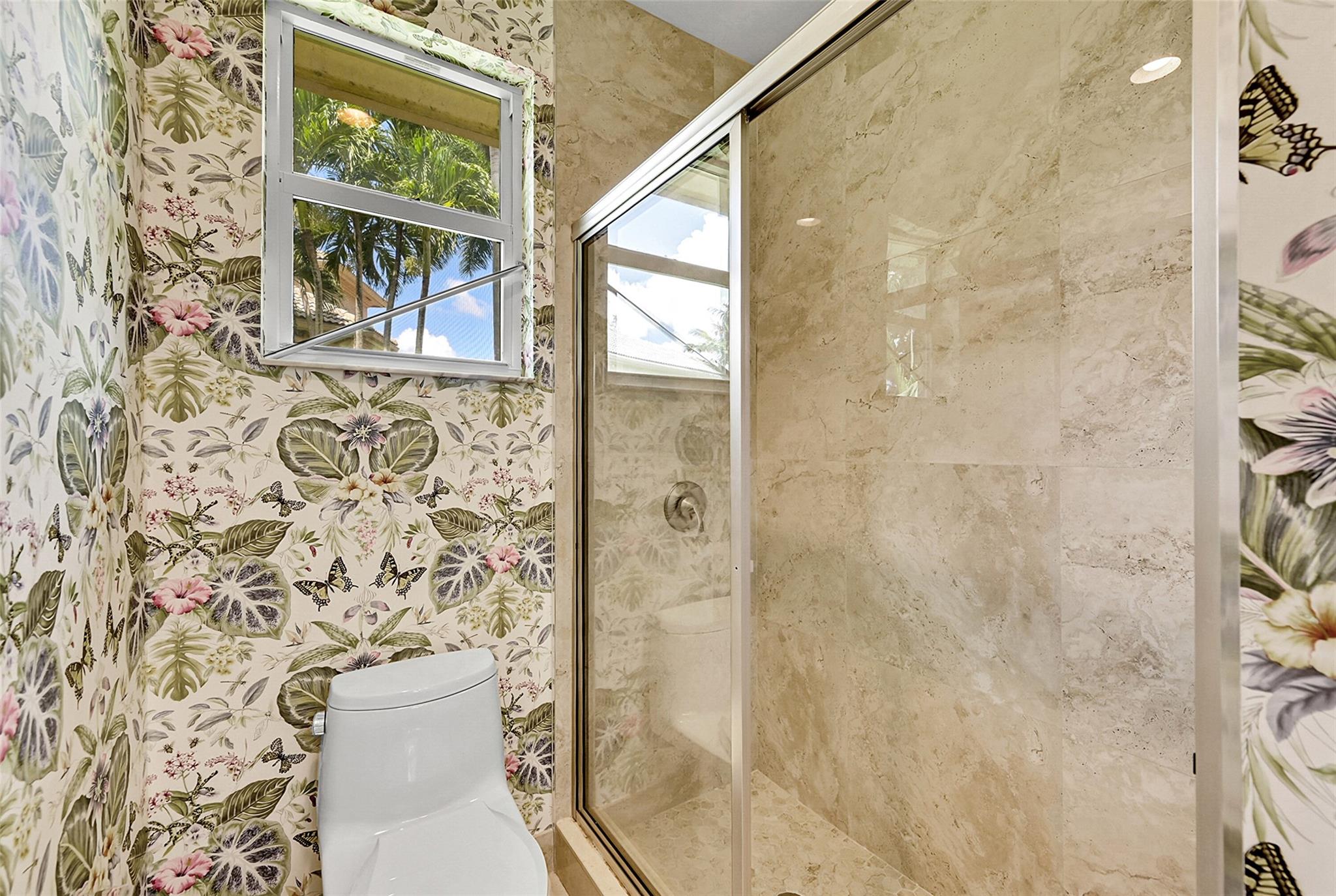 Pinehurst Woods 166-14 B - Residential