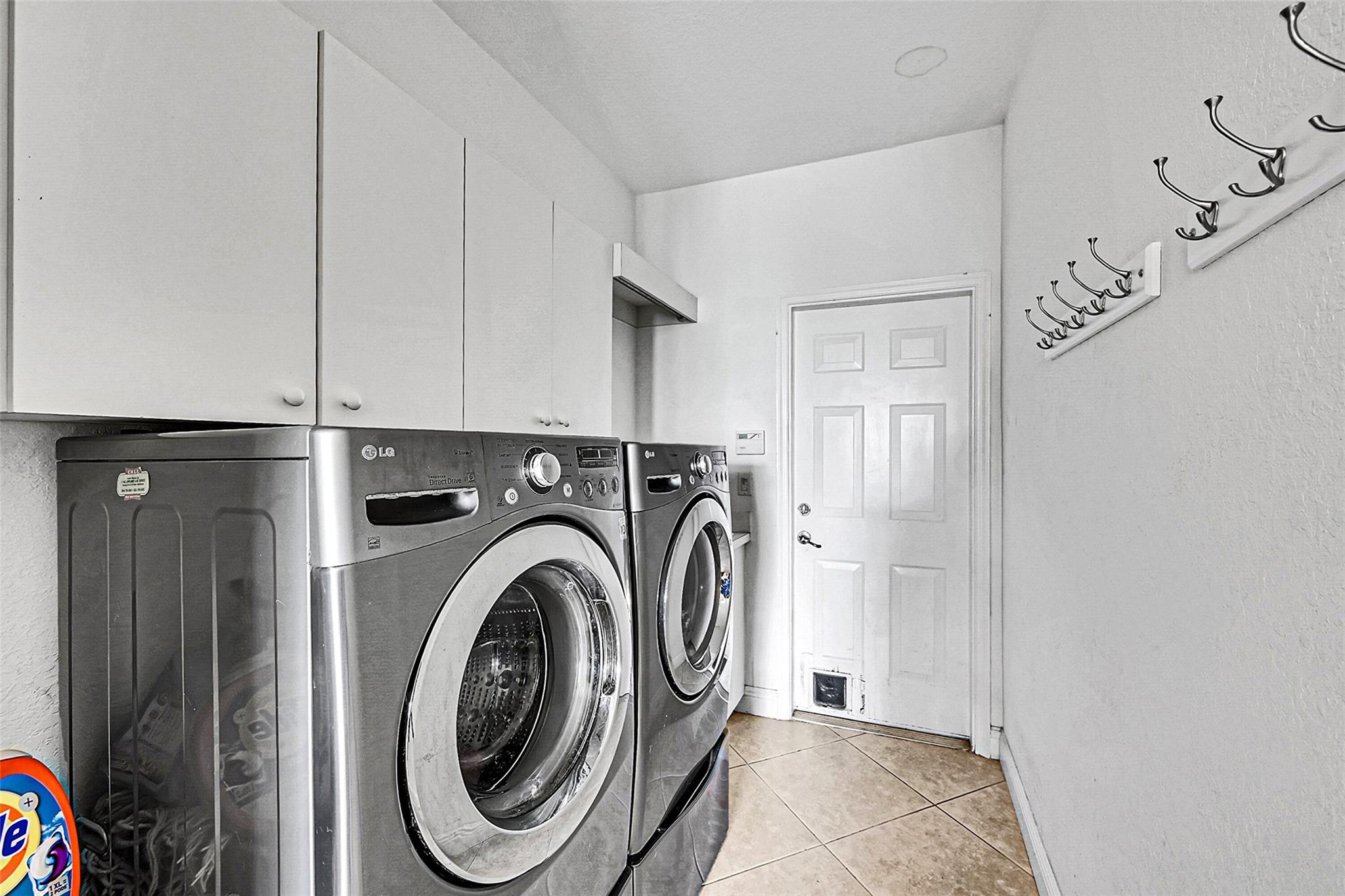 Pinehurst Woods 166-14 B - Residential