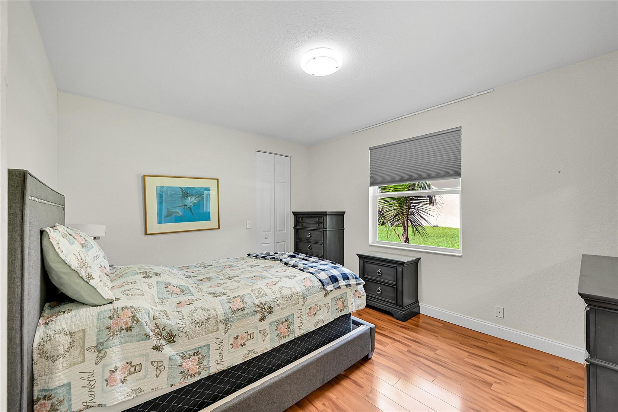 Pinehurst Woods 166-14 B - Residential