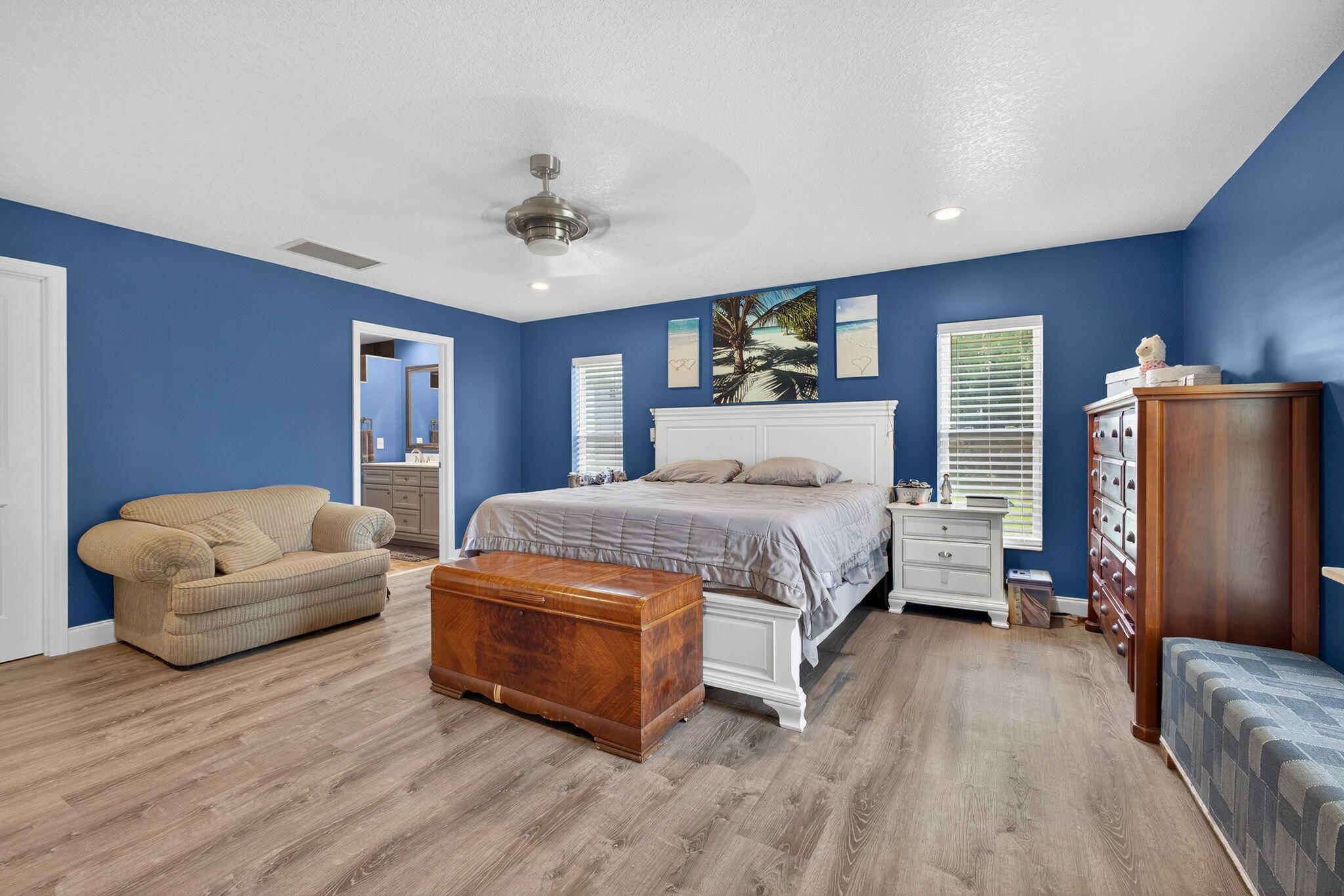 LOXAHATCHEE GROVES - Residential