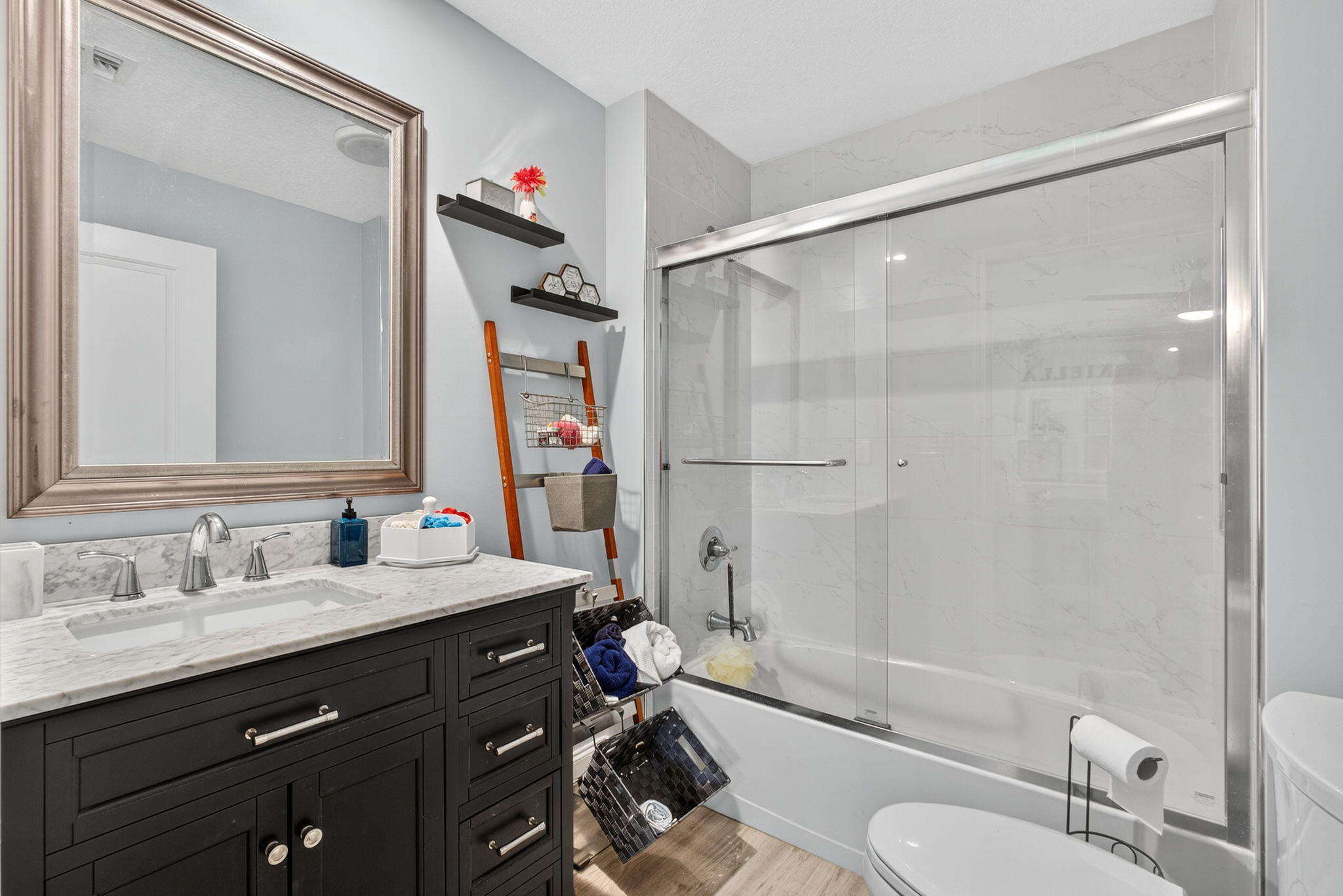 LOXAHATCHEE GROVES - Residential