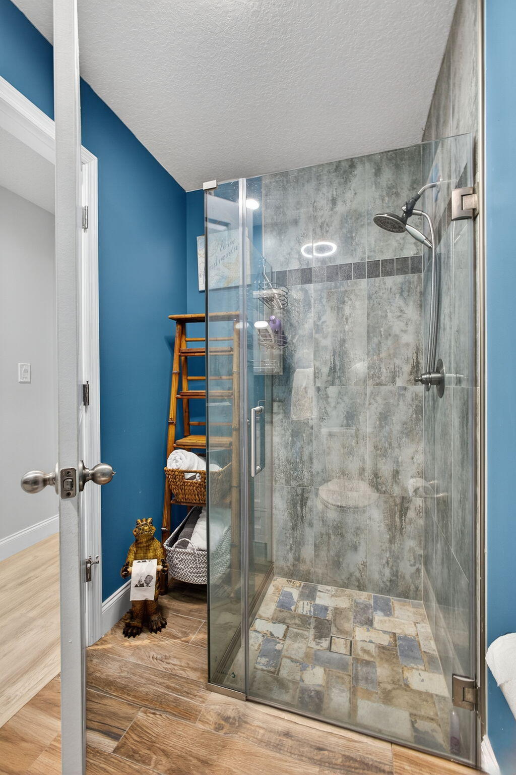 LOXAHATCHEE GROVES - Residential