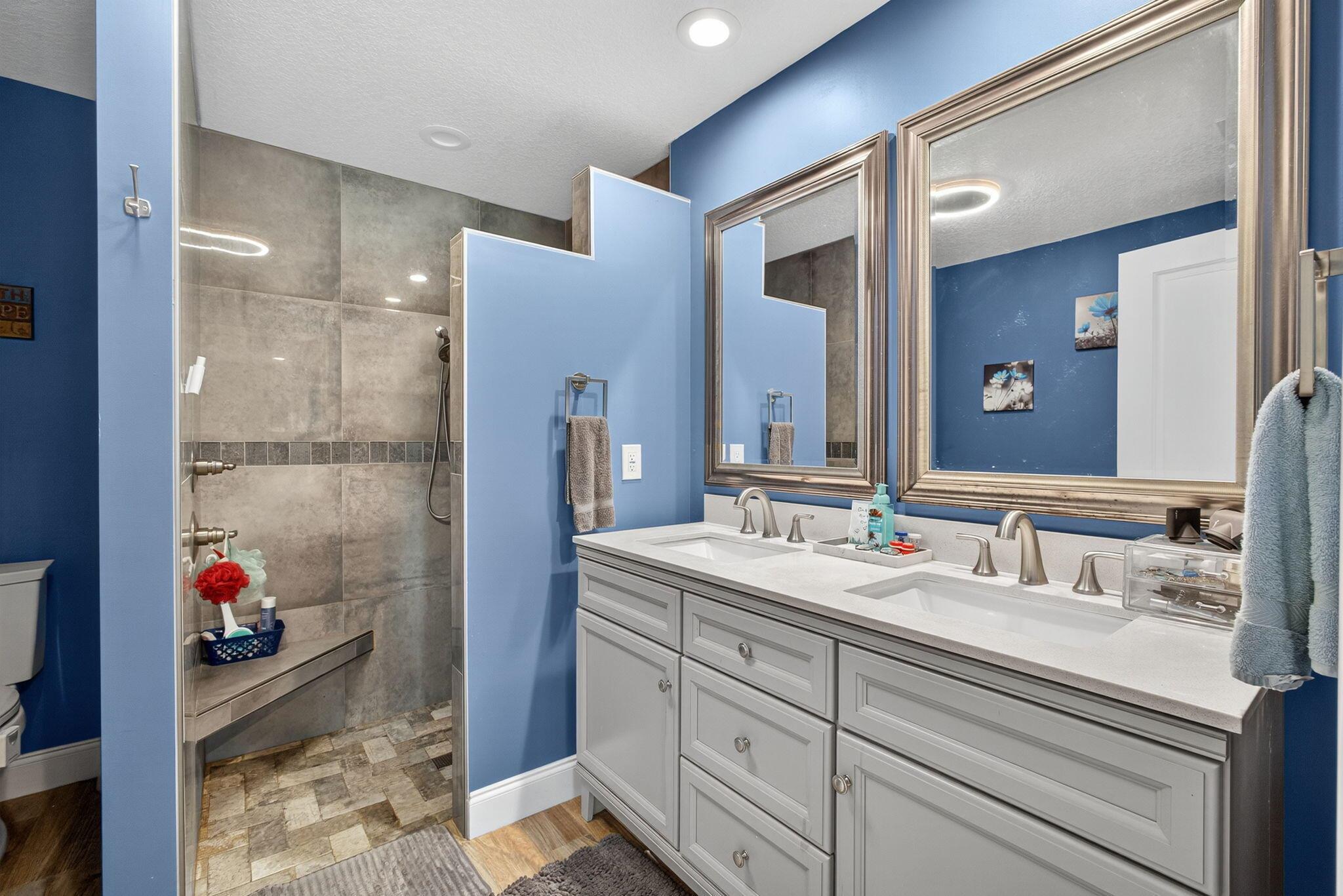 LOXAHATCHEE GROVES - Residential