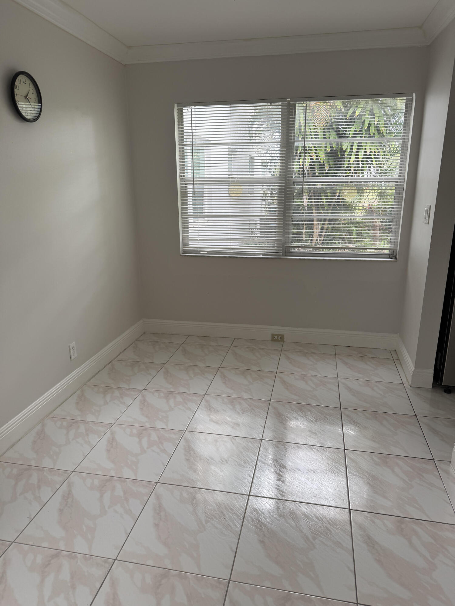 NEWPORT V CONDO - Residential Lease