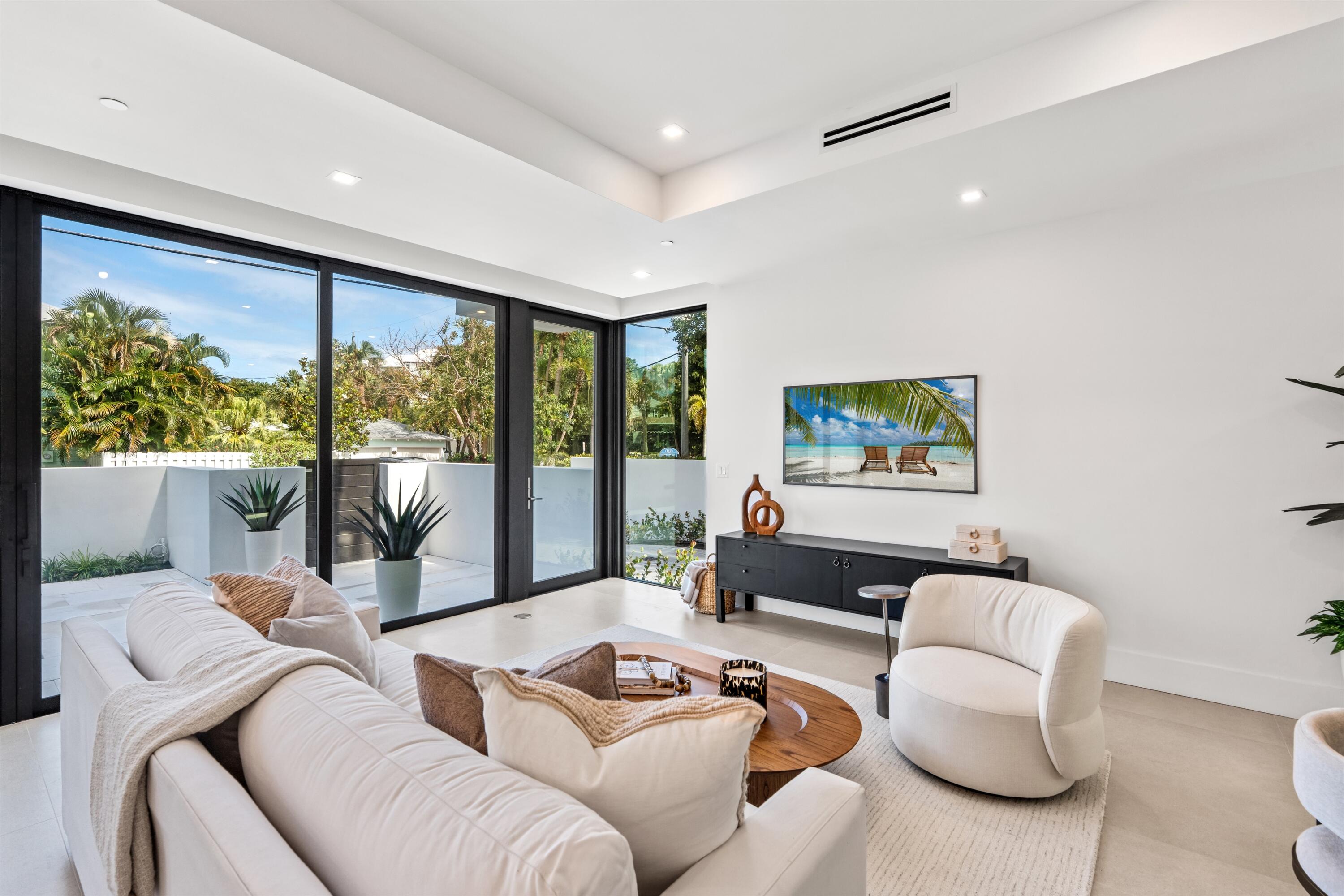 REIDS JOHN B VILLAGE - Residential