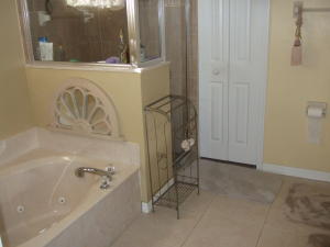 PORT ST LUCIE SECTION 19 - Residential Lease