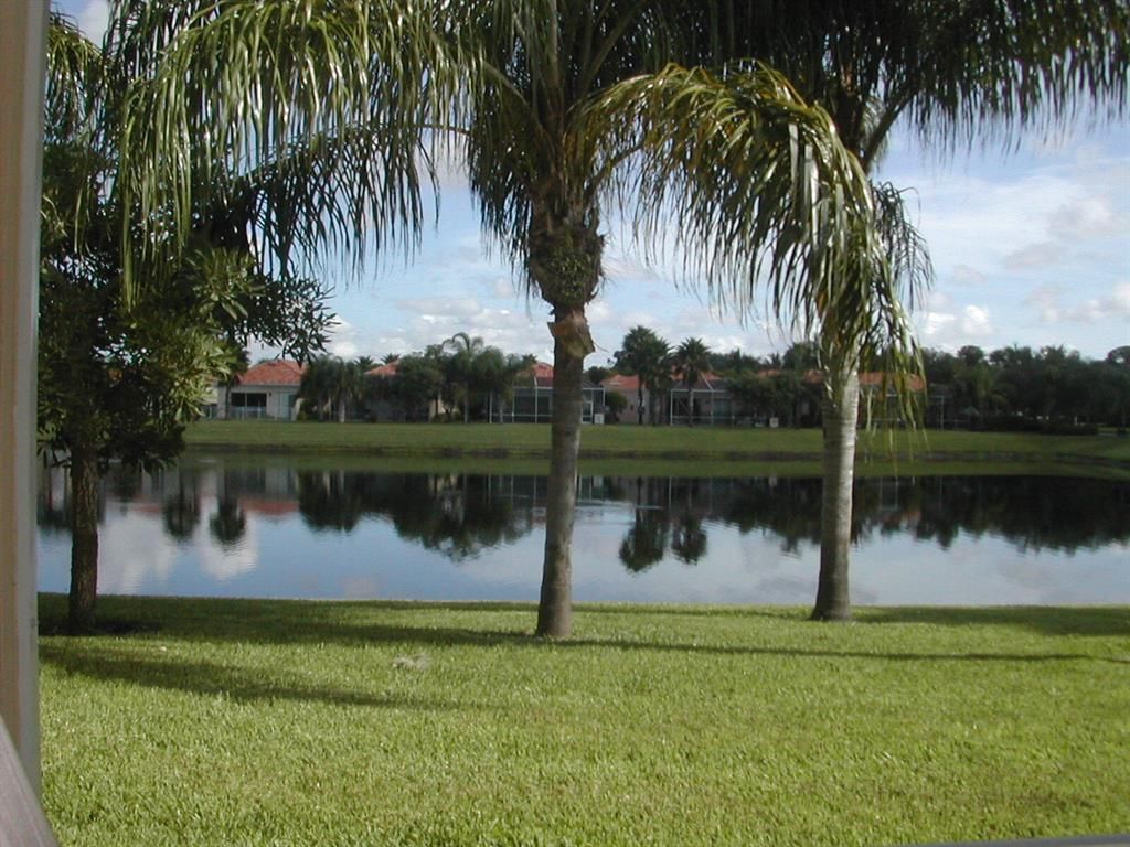 Photo of 4775 Valencia Drive, Delray Beach, FL 33445 (MLS # R10802215)