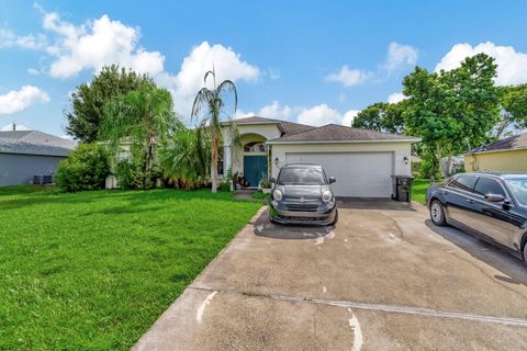 A home in Port St Lucie