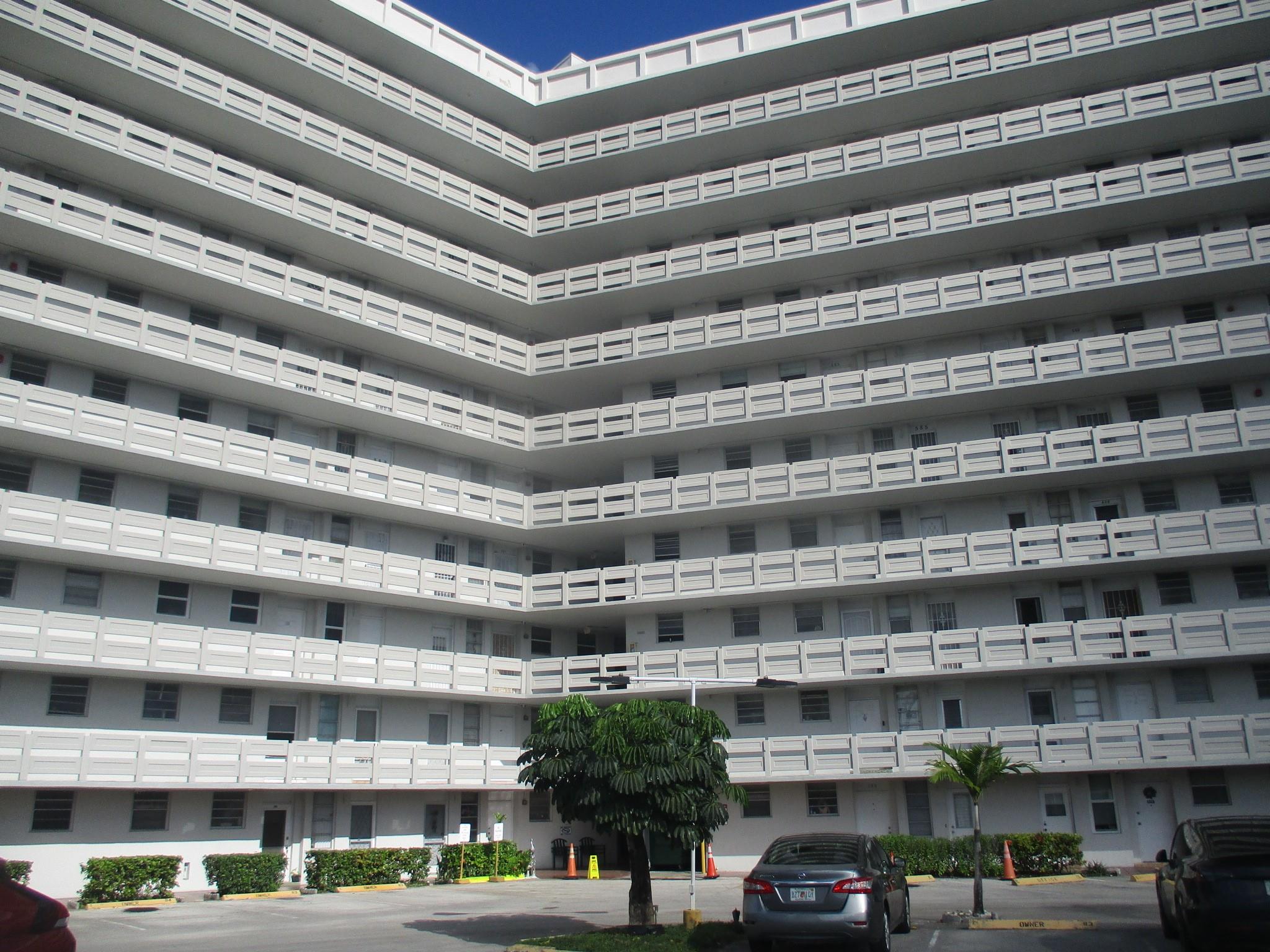 Excellent deal for this 2 bedroom, 2 bath Condo in the desirable 55+ Community located near Aventura. This unit is in fair, you can refurbish to your own taste, and it has an excellent price. This is a spacious 2 bedroom, 2 bath
condo with an open floor plan. Centrally located, near public transportation, shopping and I-95. This one won't last; property has lots of potential. Easy to show, property is vacant and has a LBX. Sold AS-IS. Seller-Broker has NO prior history or disclosures. Buyer solely responsible to verify of any violations, etc.