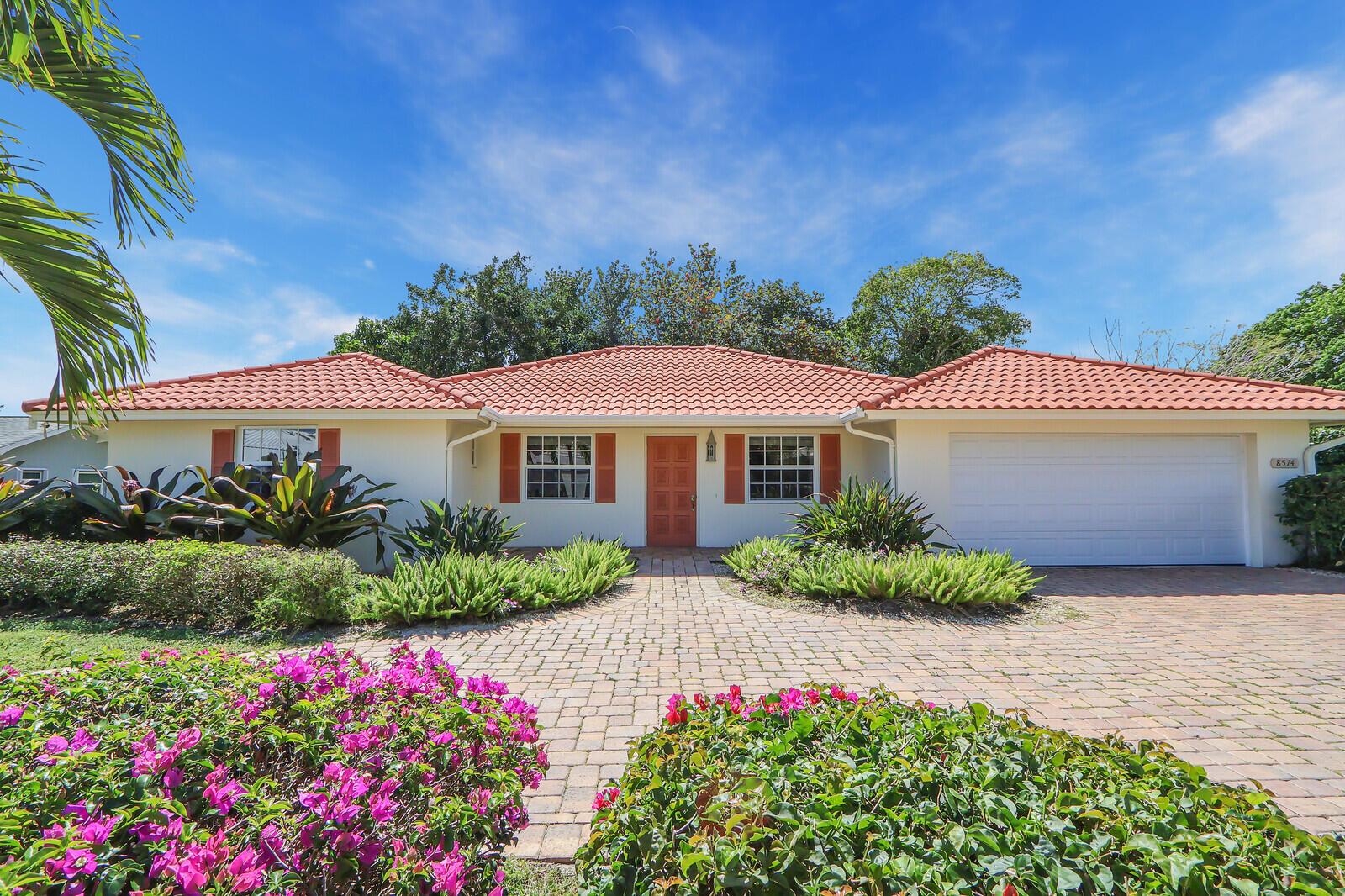 THE SOUNDINGS - Residential Lease