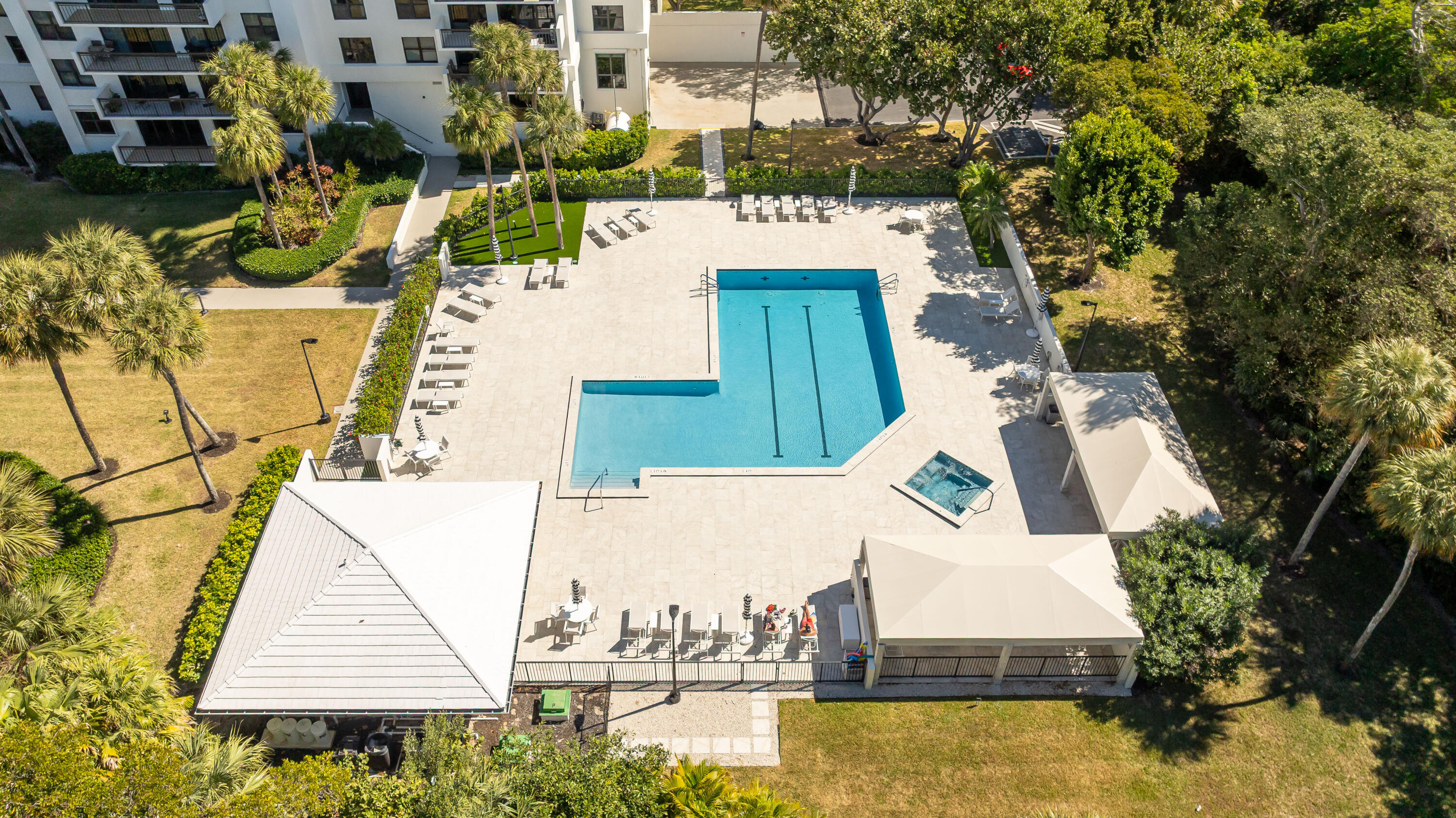 LA FONTANA CONDO - Residential