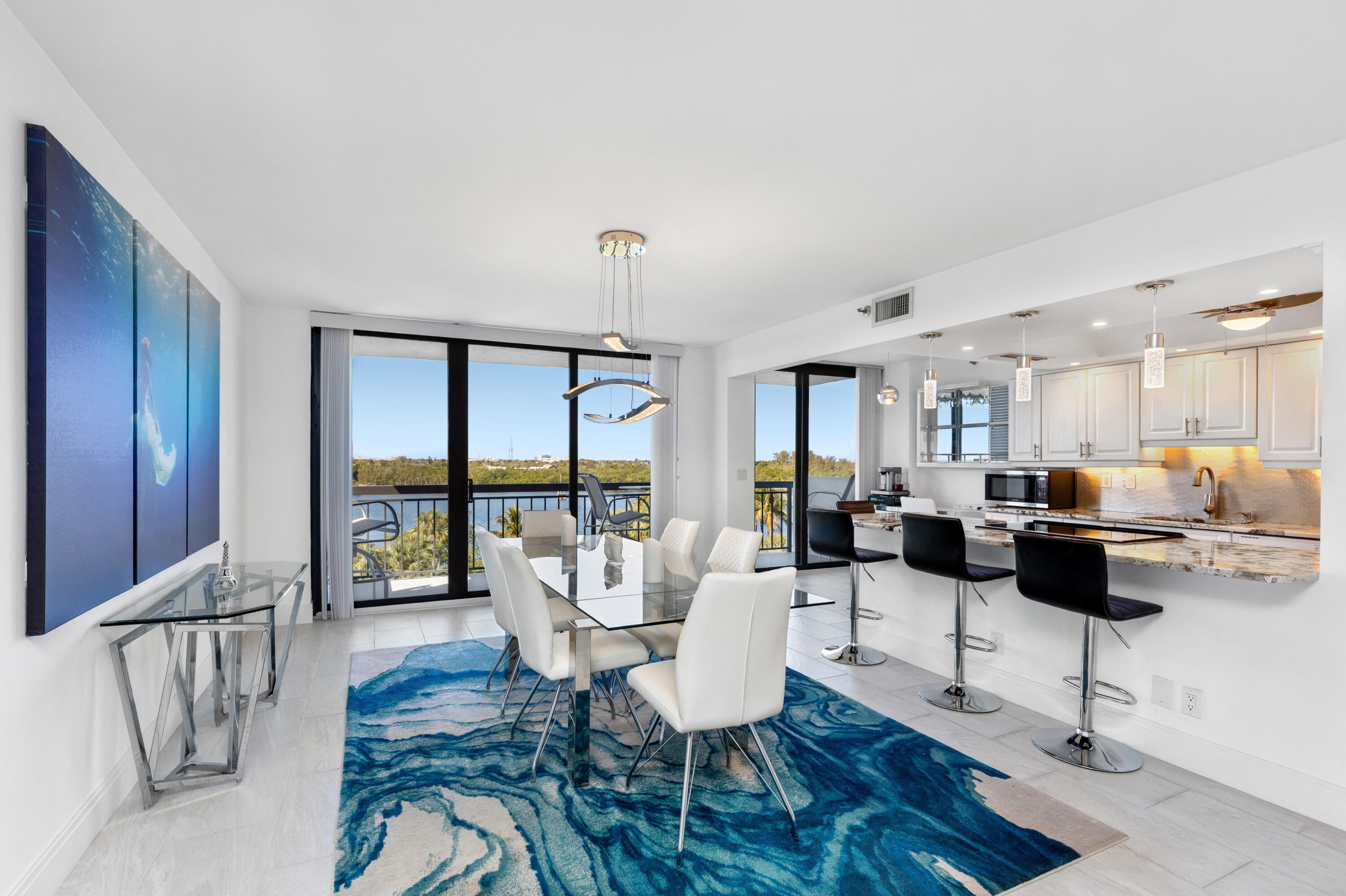 2003 N Ocean Boulevard N 605