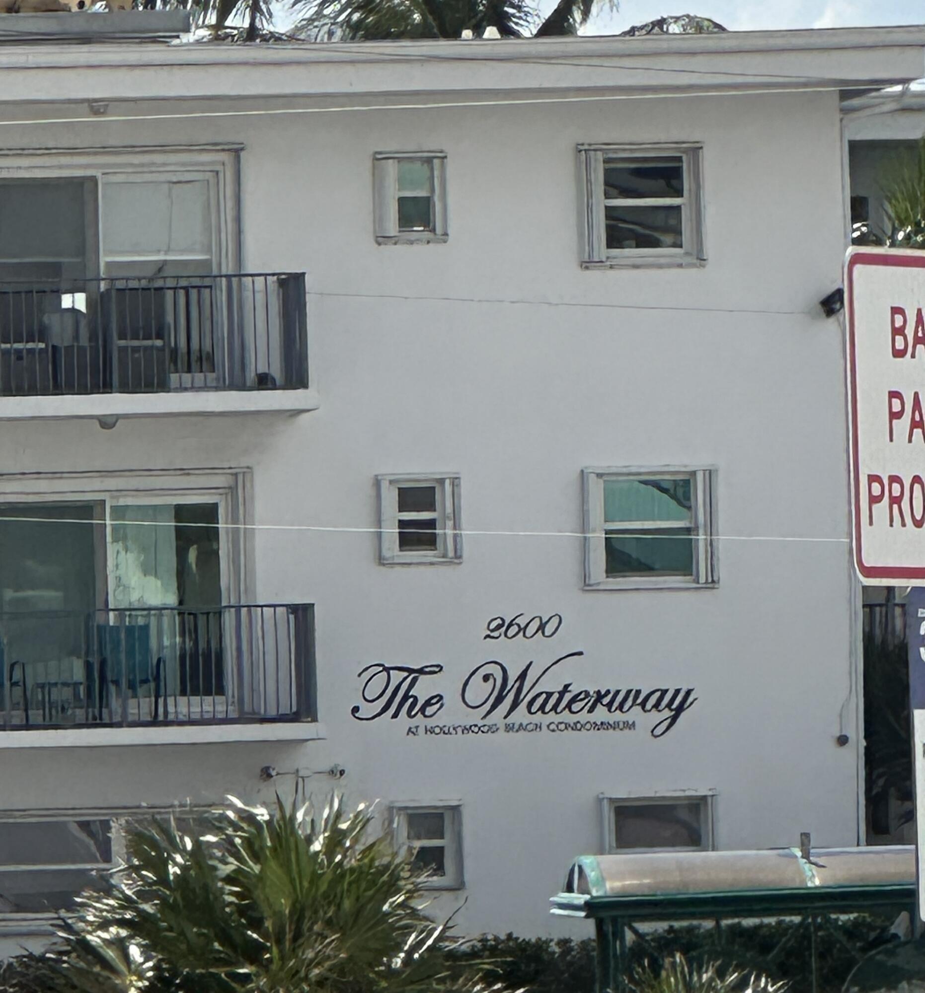 2600 S Ocean Drive S304