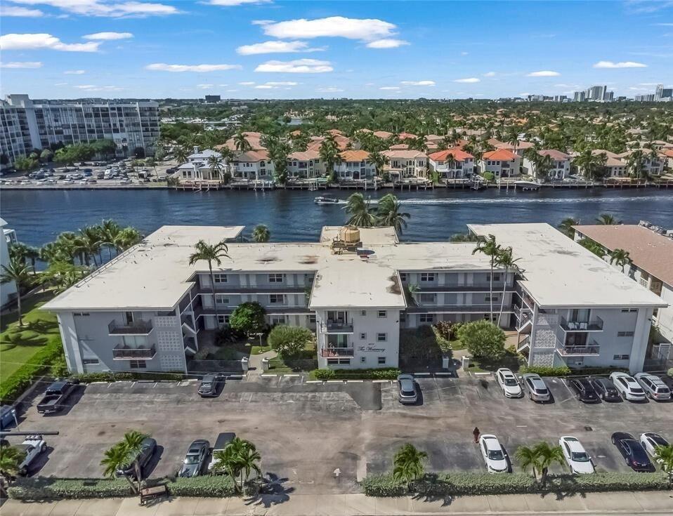 WATERWAY @ HOLLYWOOD BEACH CONDO - Residential