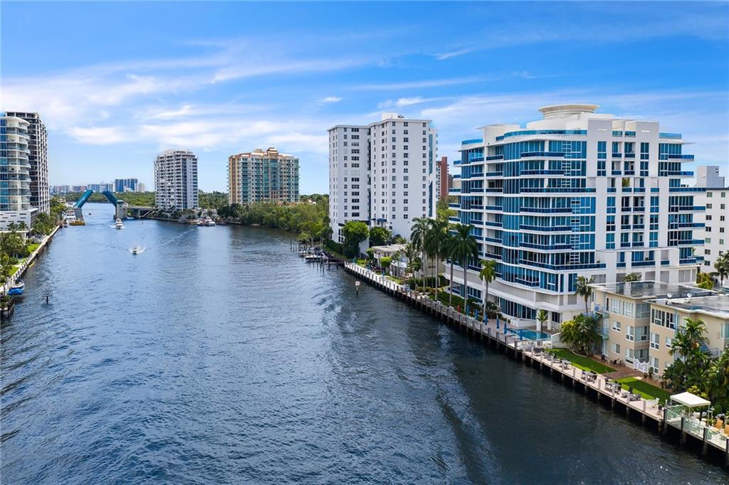 La Rive - Residential
