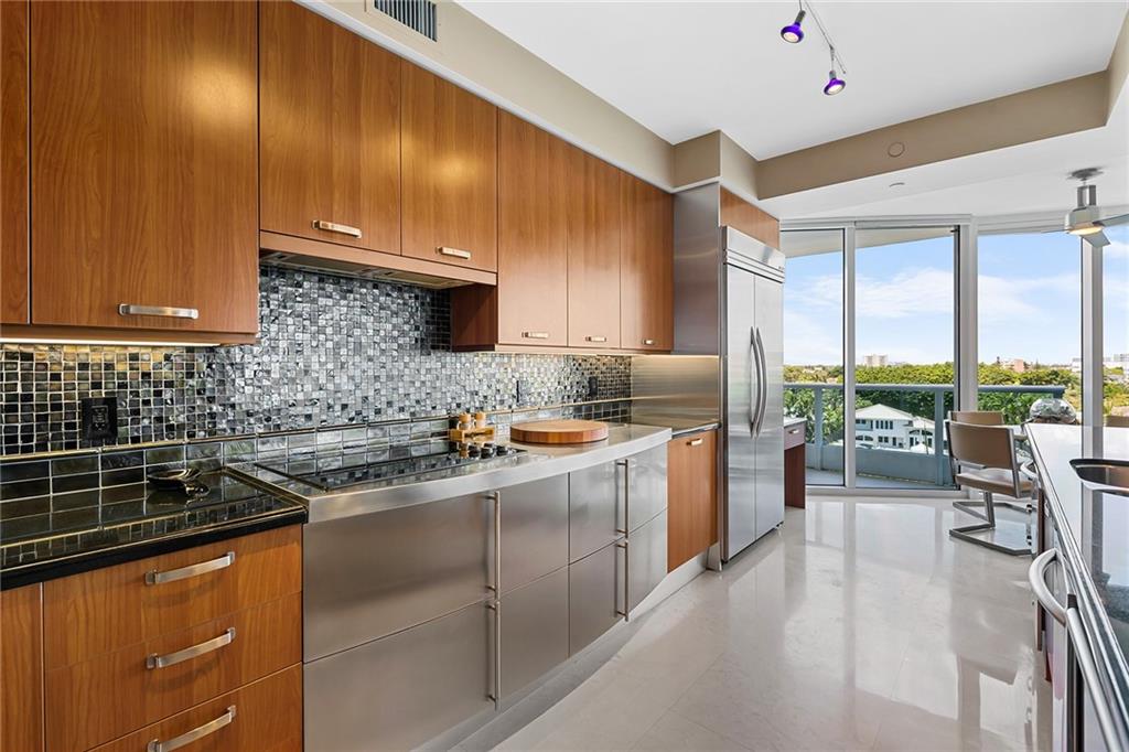 La Rive - Residential