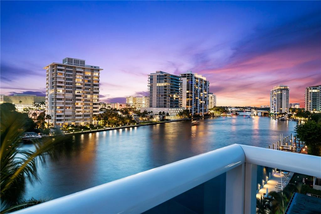 La Rive - Residential