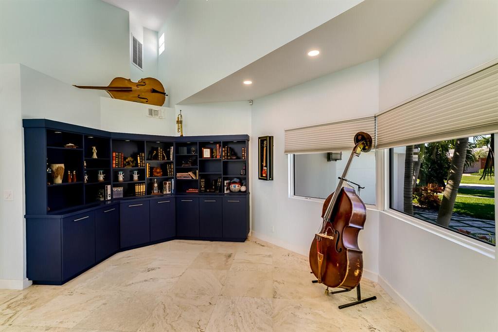 Lake Rogers - Residential