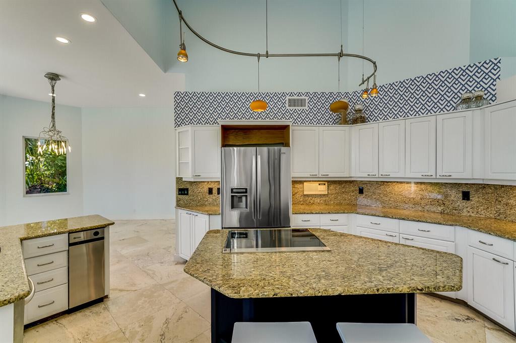 Lake Rogers - Residential