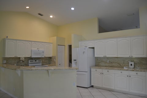 Tiny photo for 1104 Raintree Lane, Wellington, FL 33414 (MLS # B26033231)