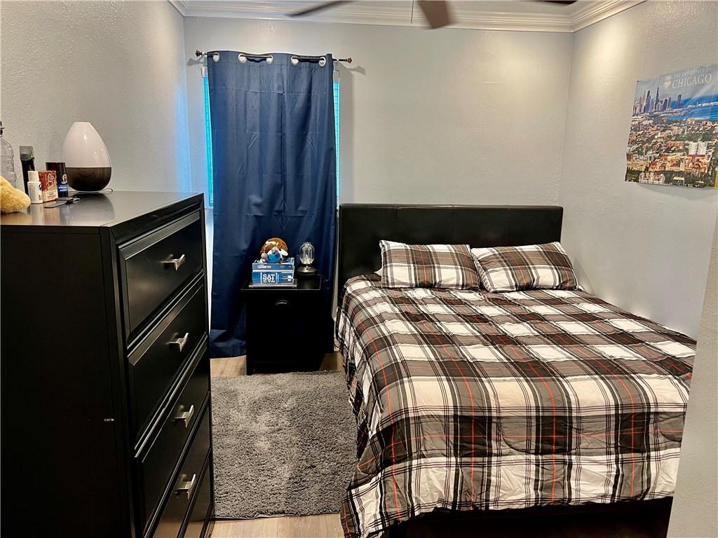 Townhomes of Oriole - Residential