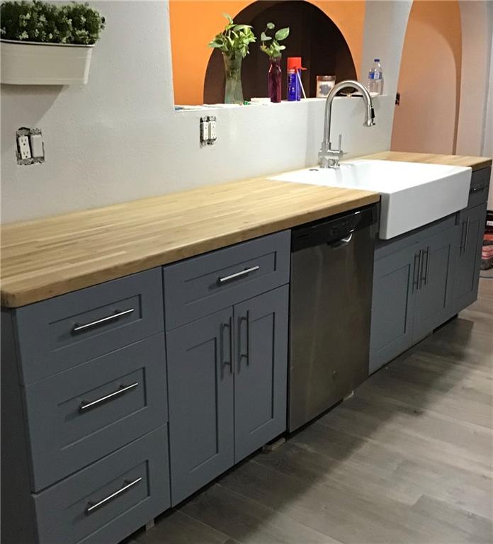 Townhomes of Oriole - Residential