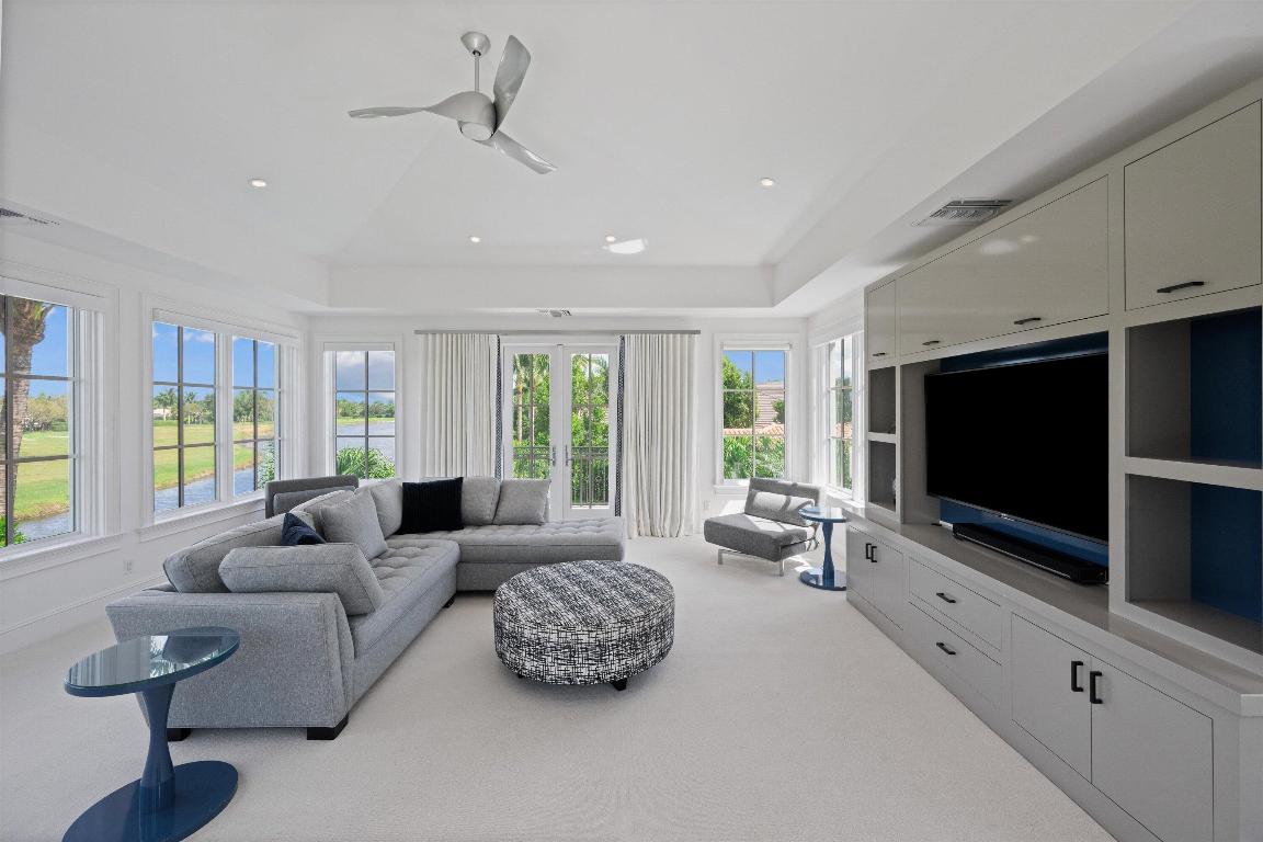 CYPRESS ISLAND OF PALM BEACH POLO & COUN - Residential