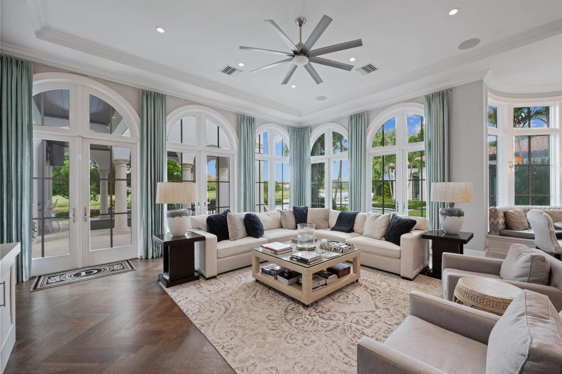 CYPRESS ISLAND OF PALM BEACH POLO & COUN - Residential