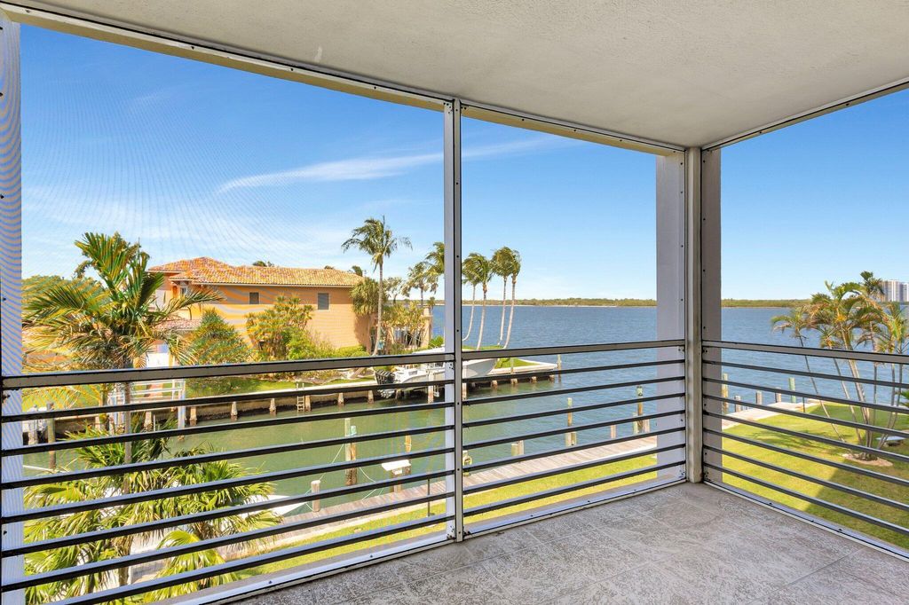 Photo of 105 Paradise Harbour Boulevard #307, North Palm Beach, FL 33408 (MLS # R11146915)