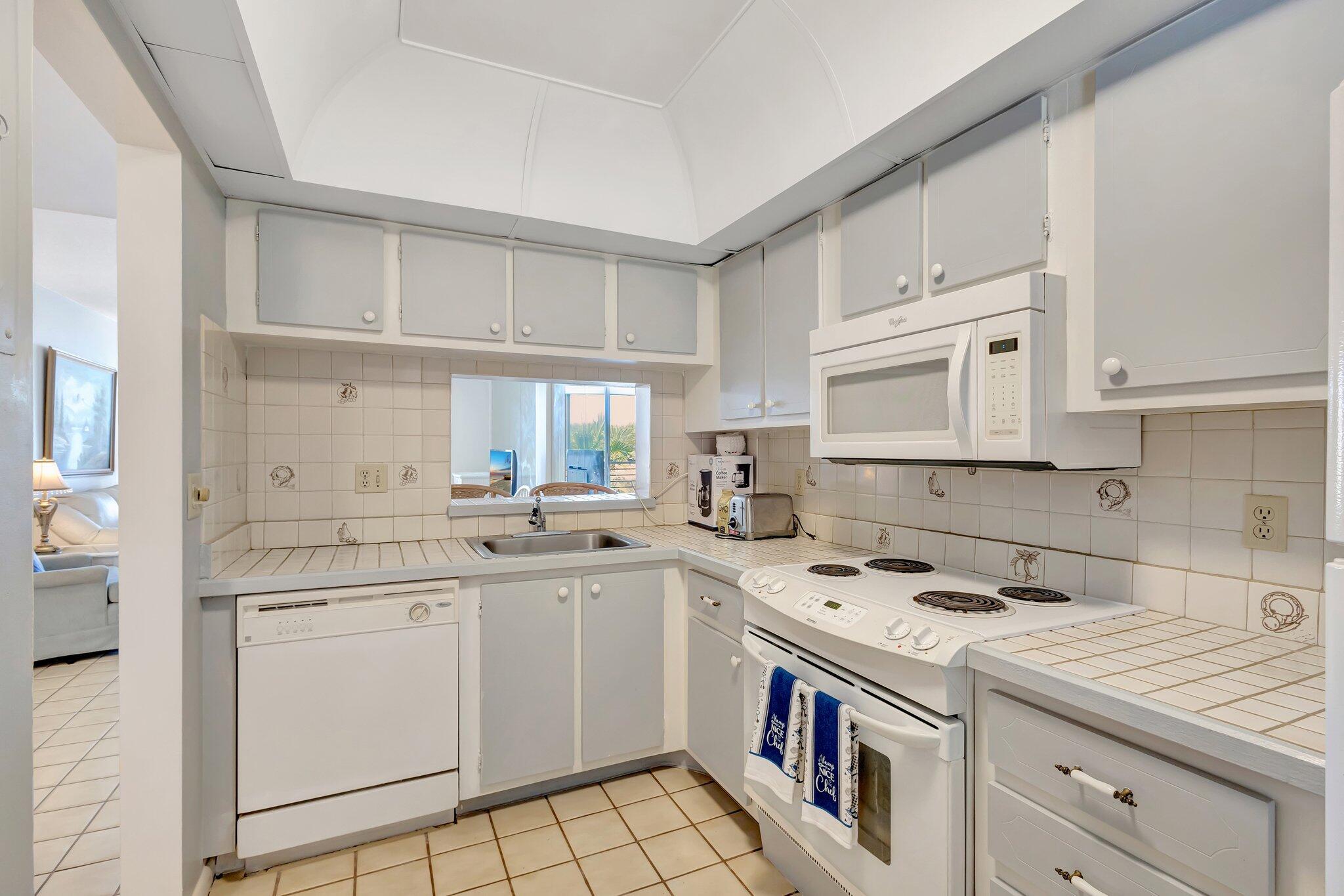 PARADISE HARBOUR CONDO - Residential