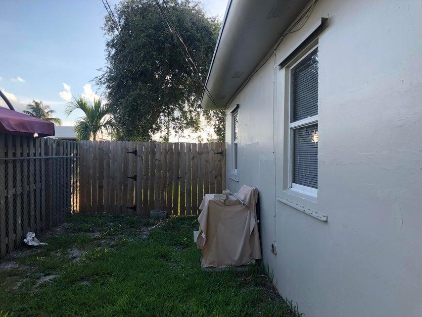 Congress Hghts - Residential Income