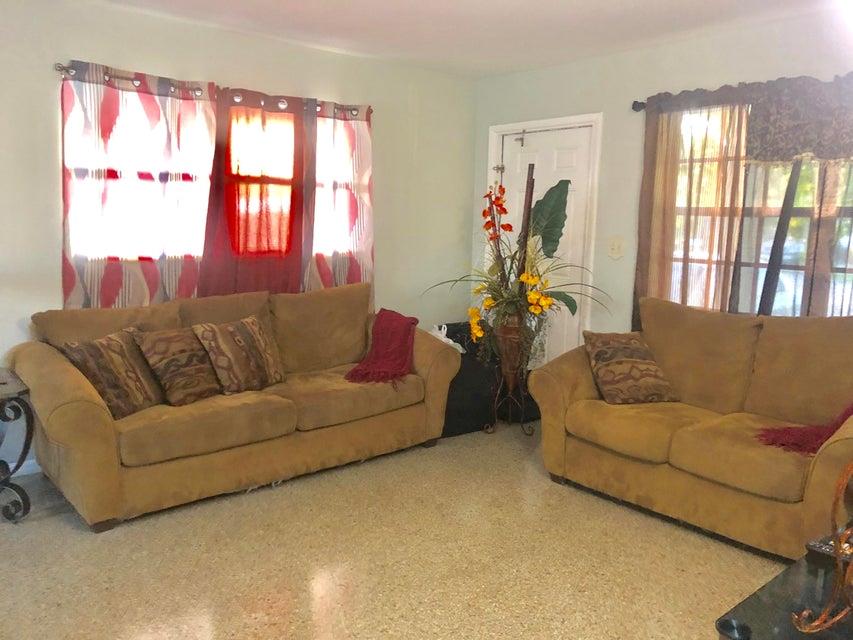 Congress Hghts - Residential Income