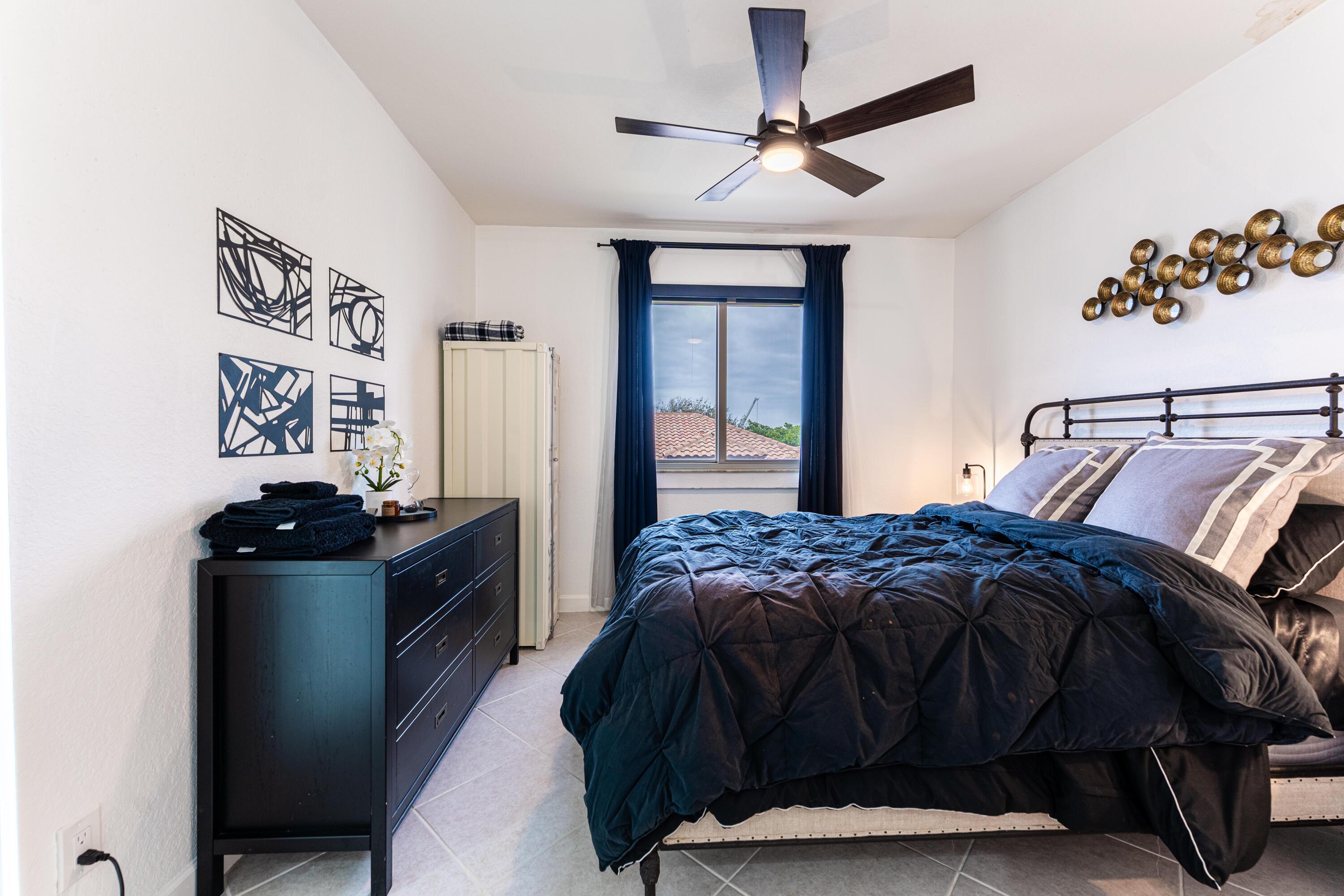 COASTAL BAY COLONY - Residential