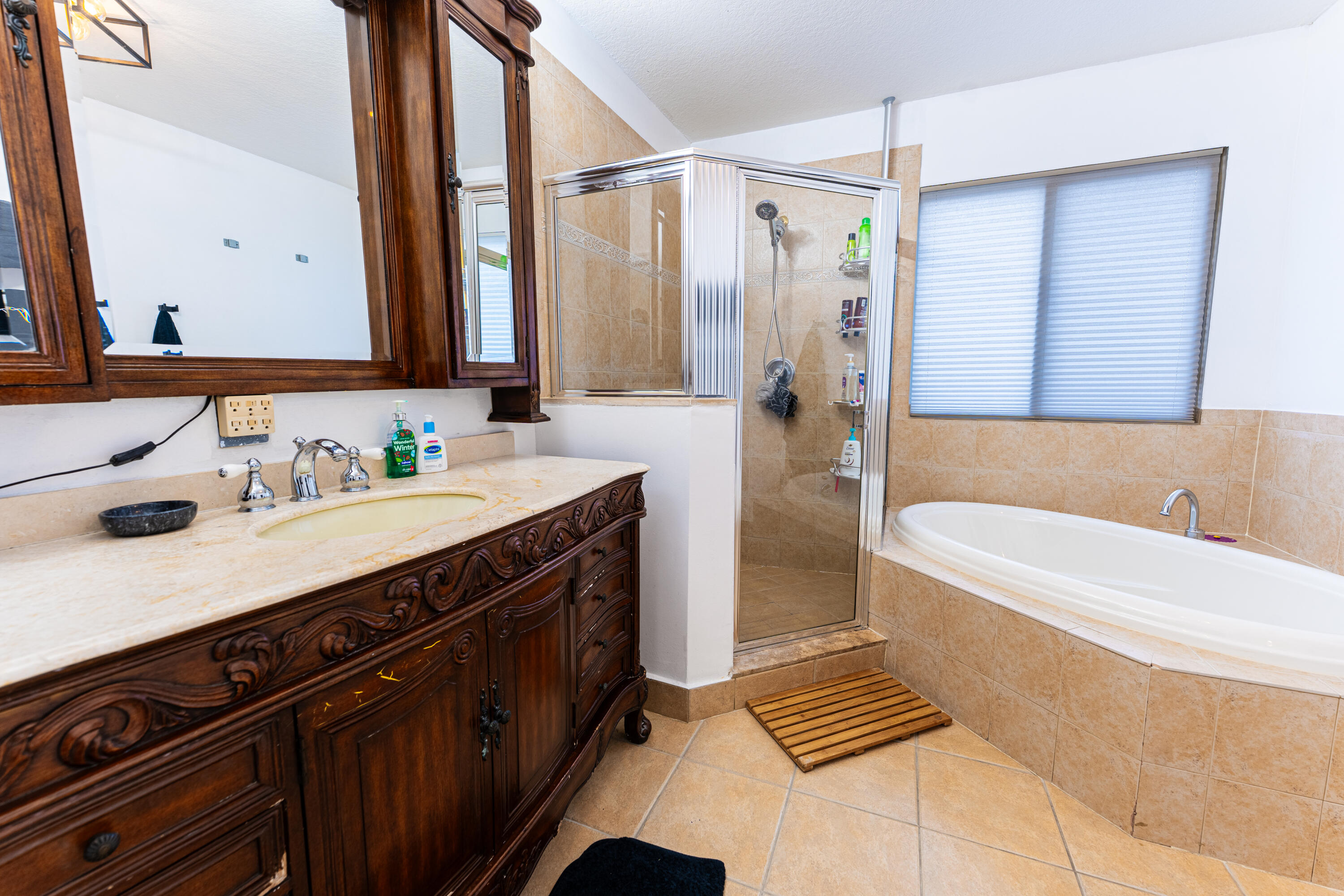 COASTAL BAY COLONY - Residential