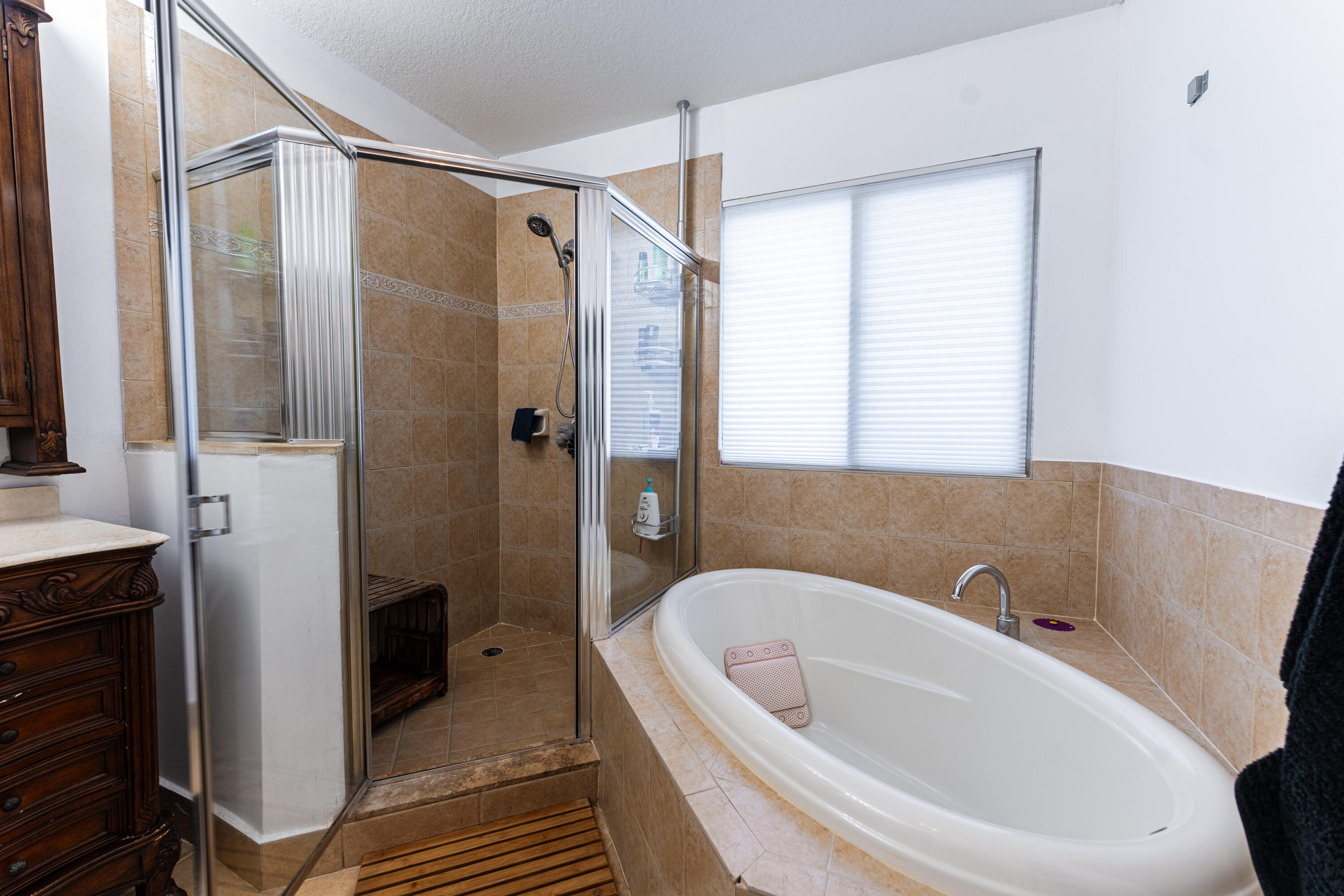 COASTAL BAY COLONY - Residential