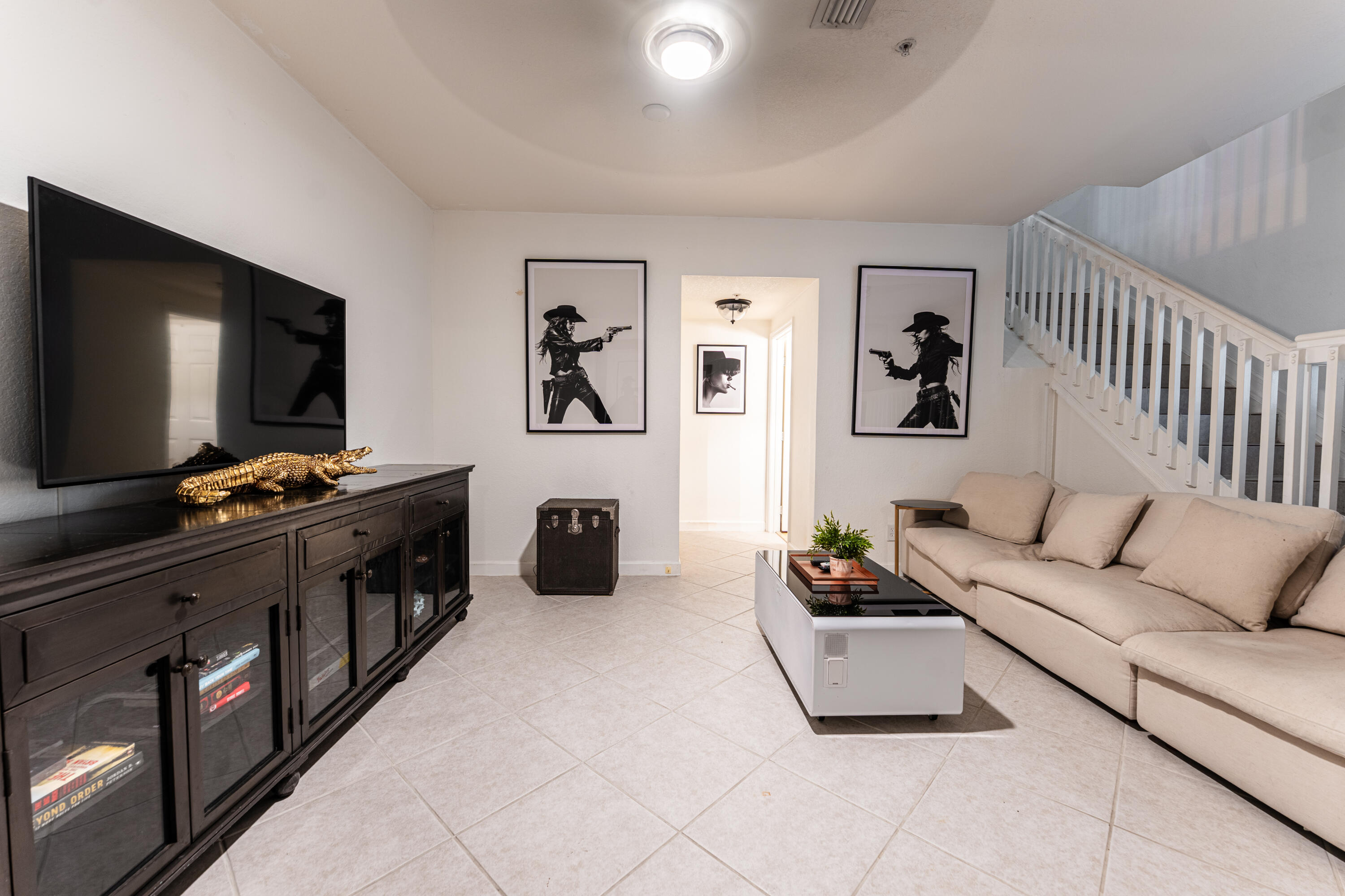 COASTAL BAY COLONY - Residential